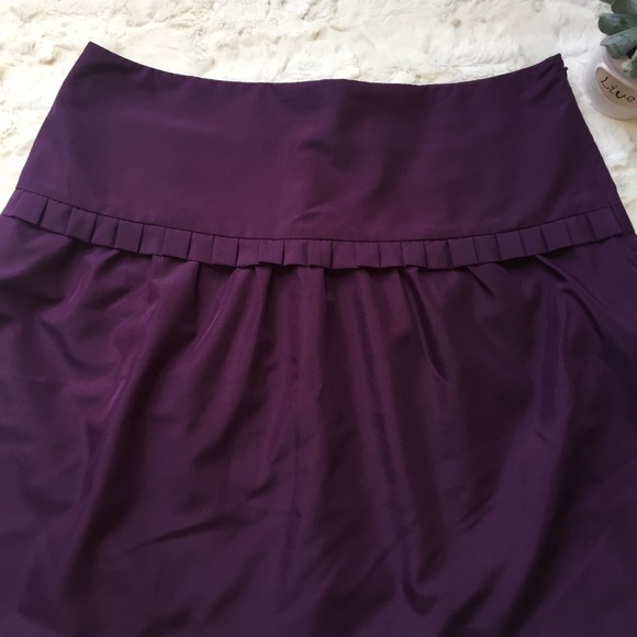 Ann Taylor Loft plum mini skirt - Picture 2 of 3